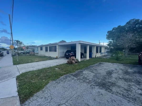 1549 W 28th Street, Riviera Beach, FL 33404