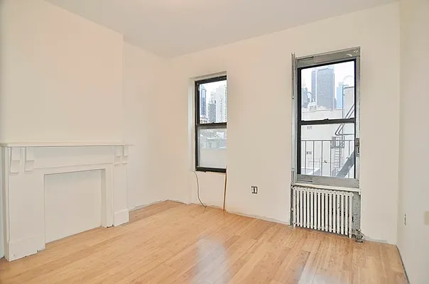 Rented by Park Property Advisors | media 23