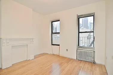 Rented by Park Property Advisors