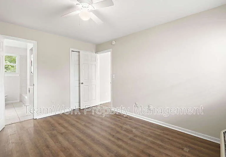 2107 Rondo St #205 — Photo 7