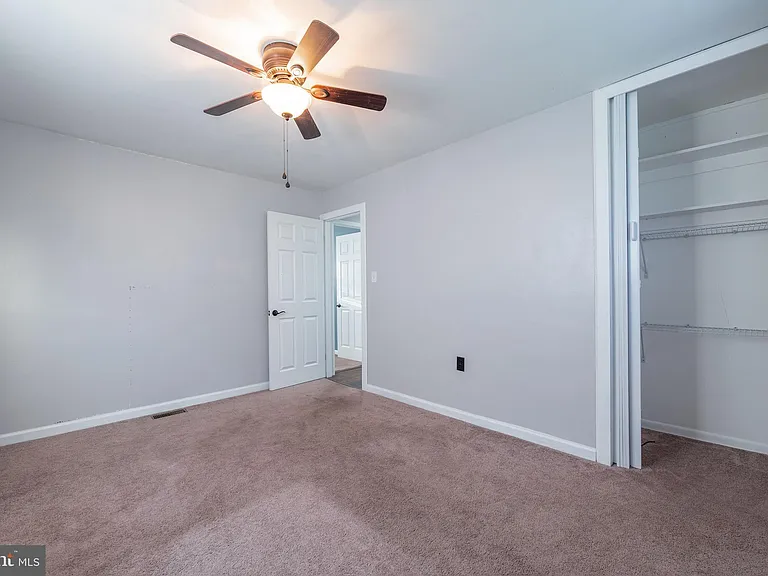 11419 Greenberry Rd — Photo 24
