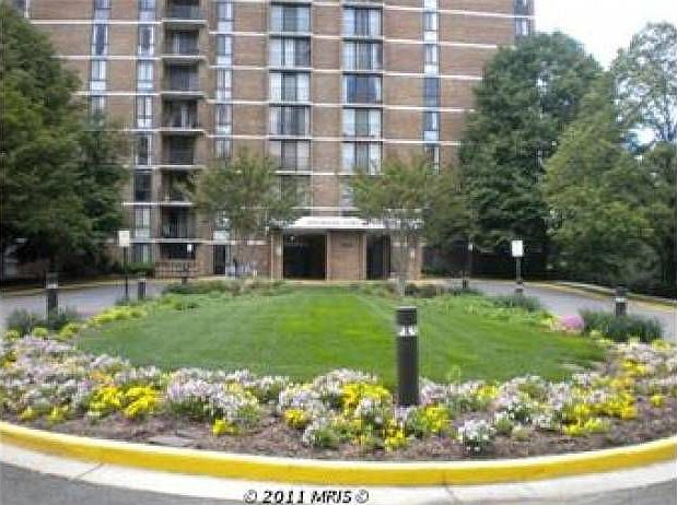 1st image of 2300 Pimmit Dr APT 317
