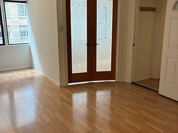4th image of 520 E 81st St APT 4A