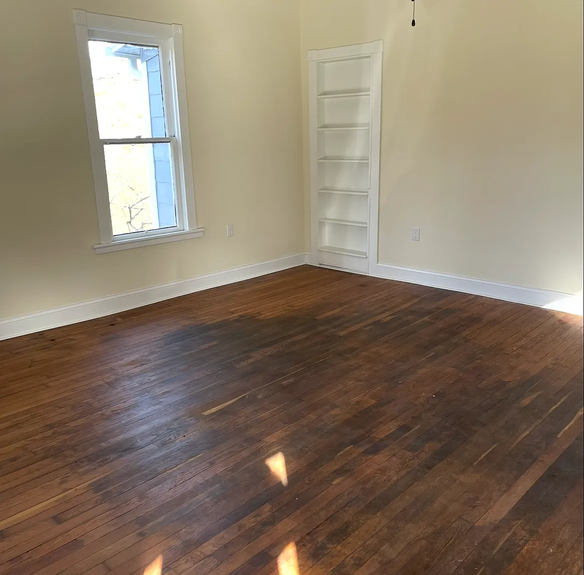 2 bed, $1,650 — Photo 2