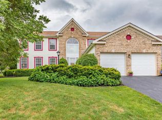 7939 Oak Valley Rd, Reynoldsburg, OH 43068