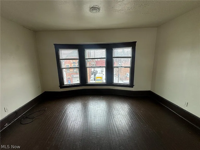 3074 W 25th St #11 — Photo 4