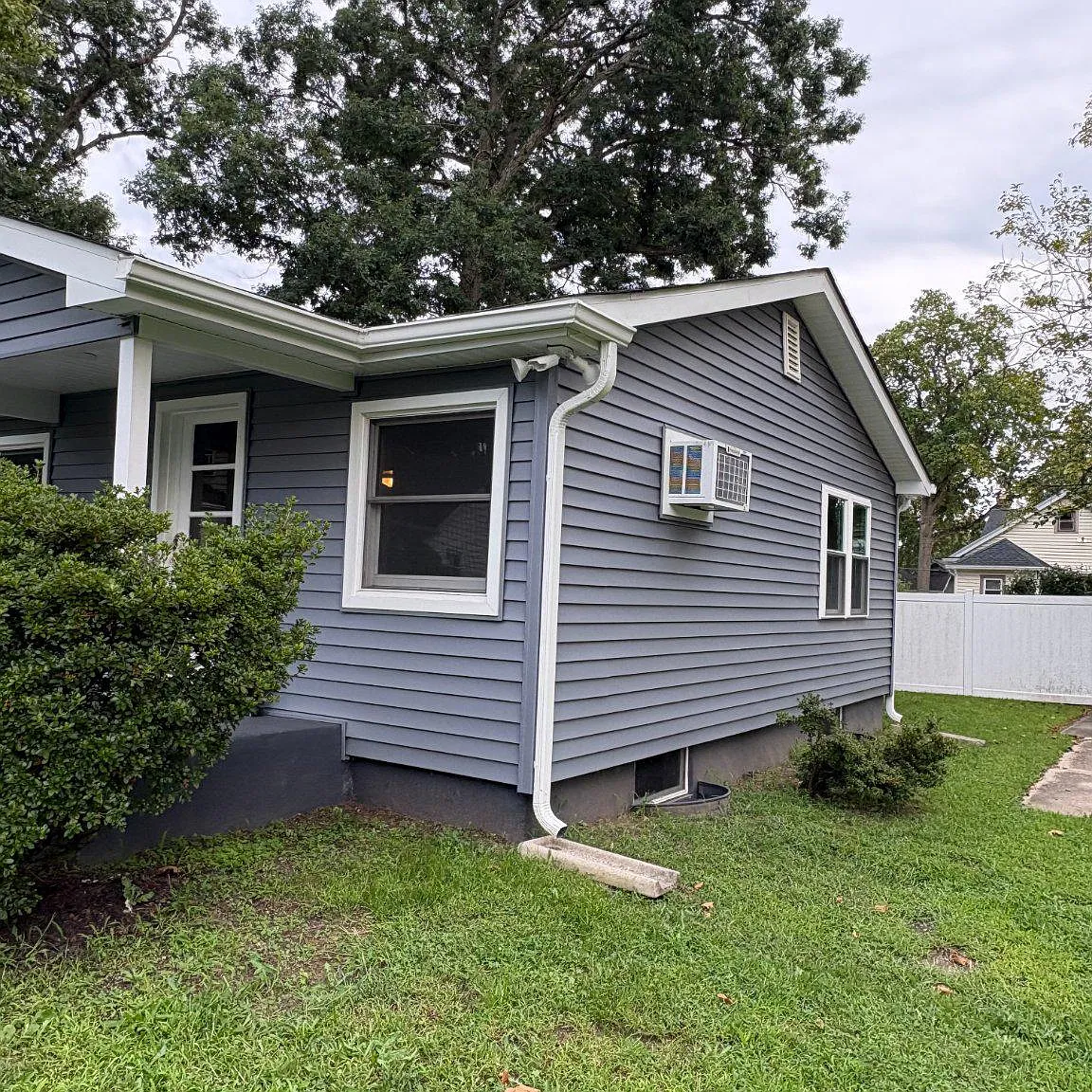 2 bed, 1.0 bath, 752 sqft, $1,800 — Photo 3