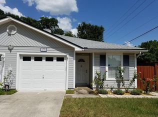 11087 Losco Pines Ct, Jacksonville, FL 32257