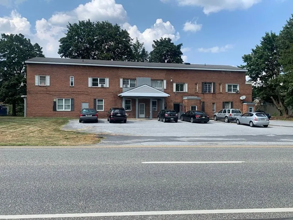6615 Carlisle Pike