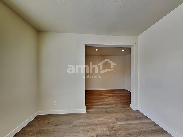1719 Blacktail Ln — Photo 5