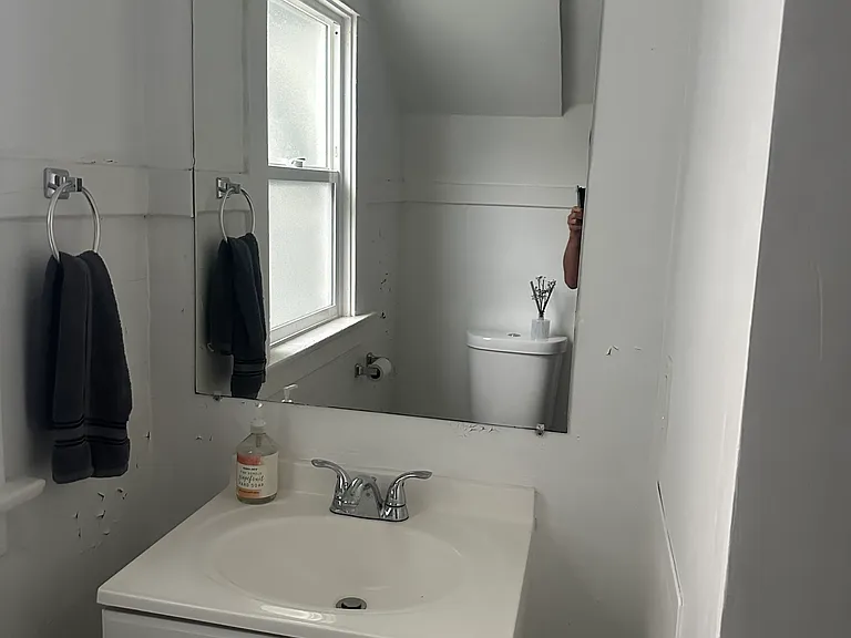 6136 Carlos Ave — Photo 2