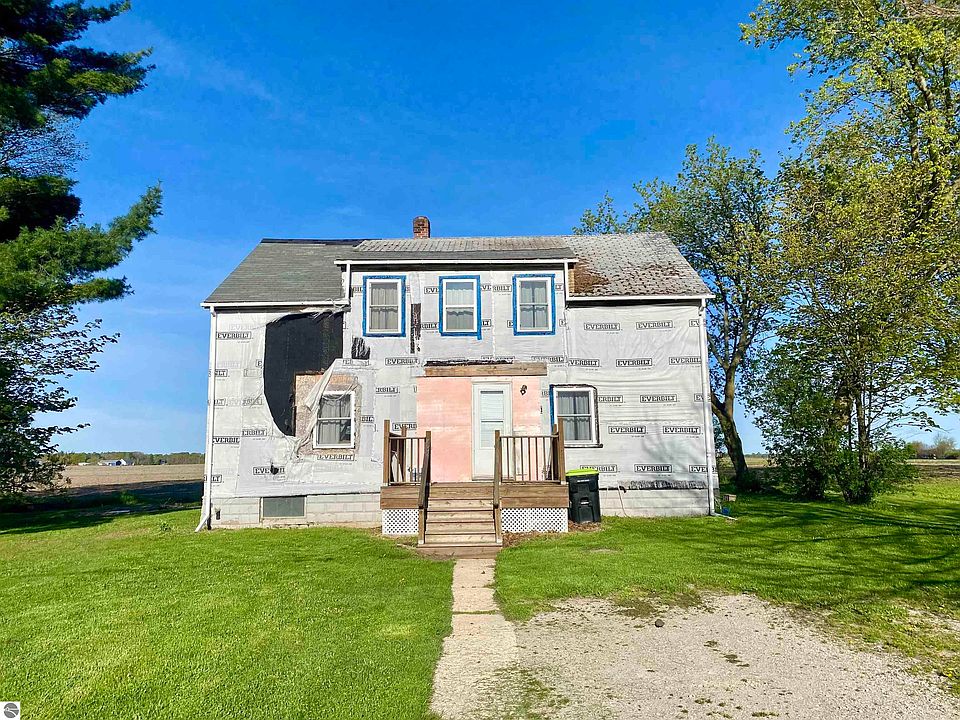 316 W 4th St, Whittemore, MI 48770 MLS 1919650 Zillow