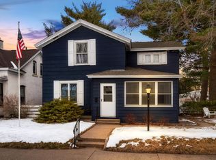 1627 Adams St, La Crosse, WI 54601