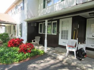 16 Keegan Ln, Greenfield, MA 01301