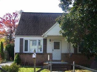 6 N Hawthorne Rd, Baltimore, MD 21220