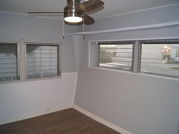 Kitchen Eating Space