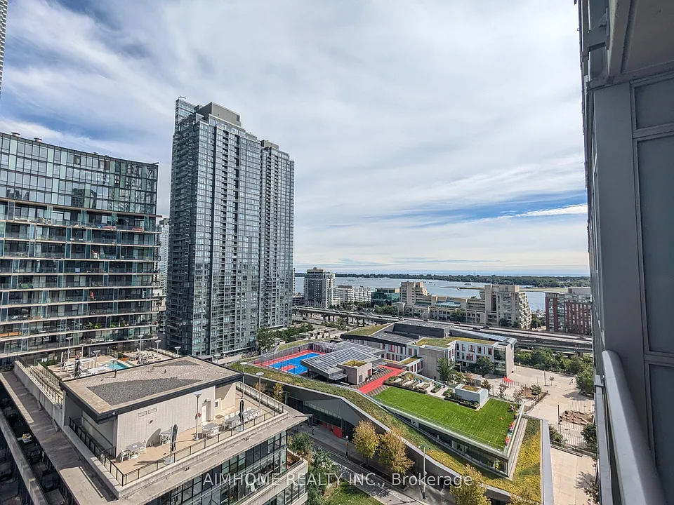 10 Capreol Ct #1806