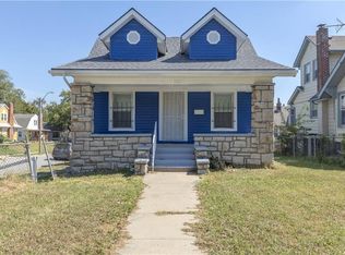 7017 Paseo Blvd, Kansas City, MO 64132