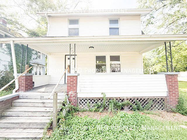 1st image of 380 Noble Ave