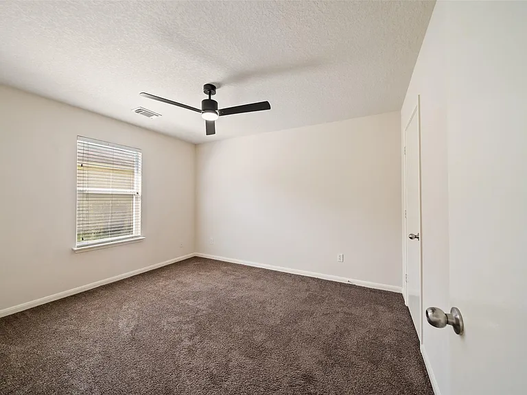 16910 Port O Call St — Photo 8