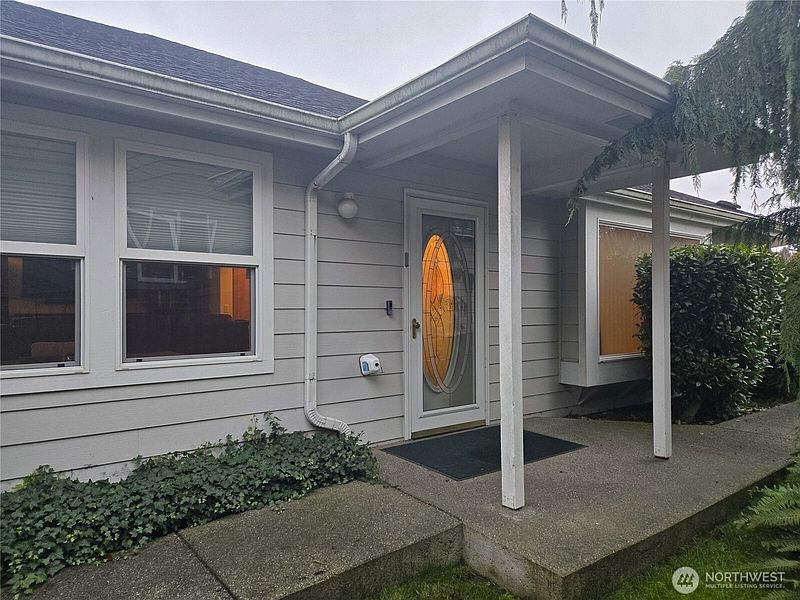4th image of 632 W Summer Breeze Lane