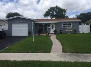 4591 NW 41st St, Lauderdale Lakes, FL 33319