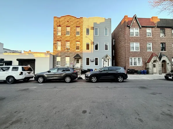 73-13 71st St, Ridgewood, NY 11385