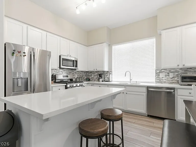 1812 Snow Spring Ln — Photo 13
