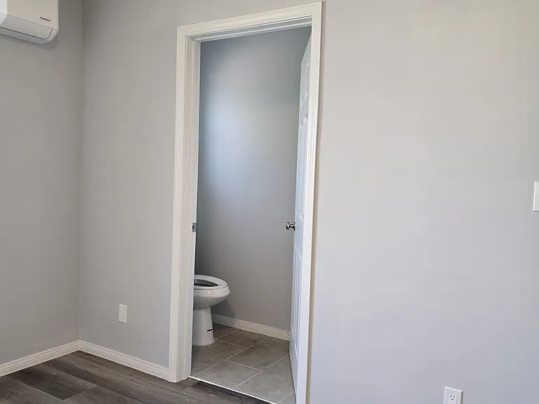 235 E 87th Pl #1/2 — Photo 11