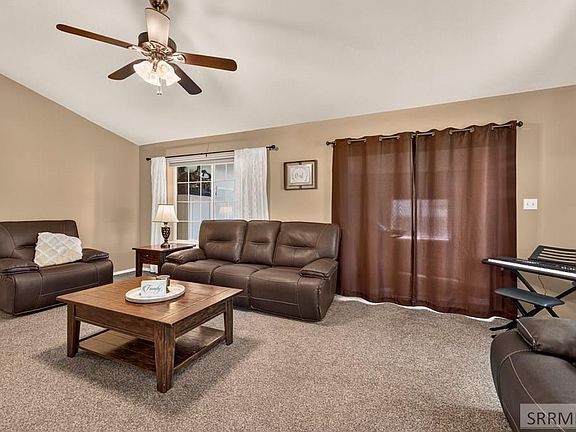 5th image of 1319 Travois Cir