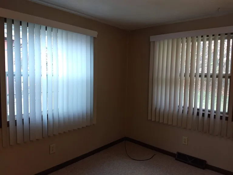 1523-1525 Nicholas Dr — Photo 11