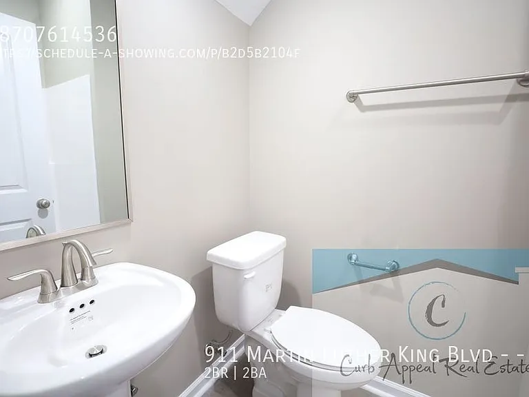 911 Martin Luther King Blvd #B — Photo 16