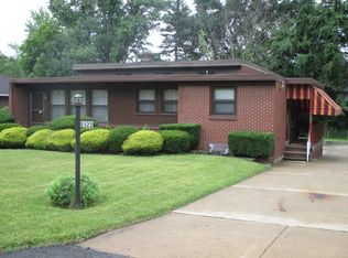 1622 California Ave, White Oak, PA
