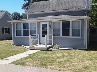 305 S Vine St, Sadorus, IL