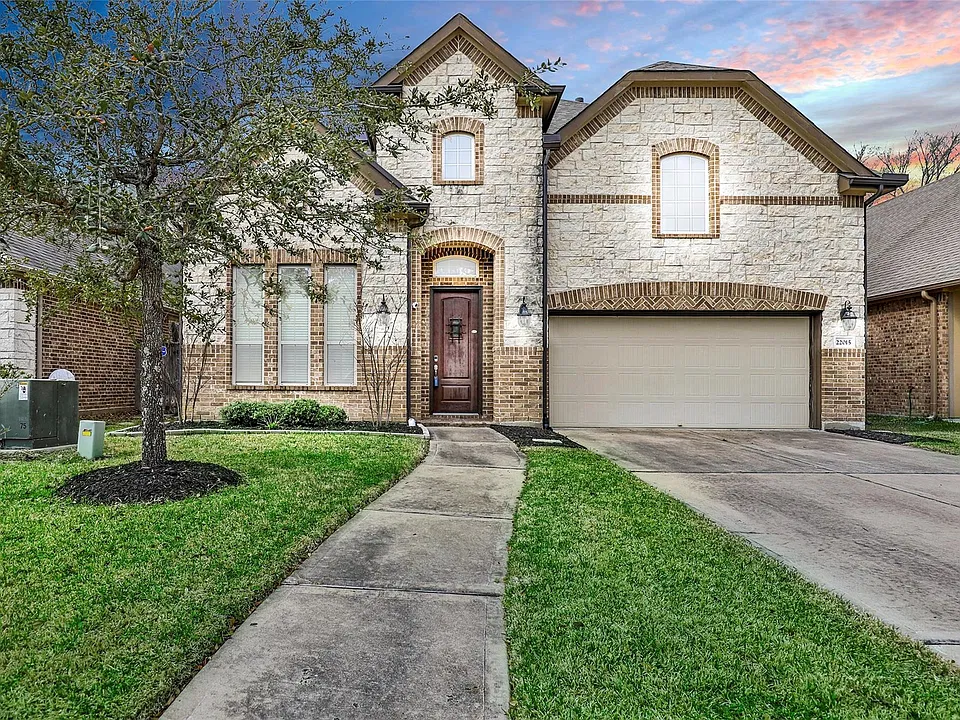 22015 Rustling Springs Dr