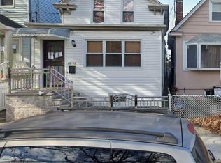 2012 126th St, College Pt, NY 11356