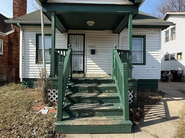 13209 Terry St, Detroit, MI 48227