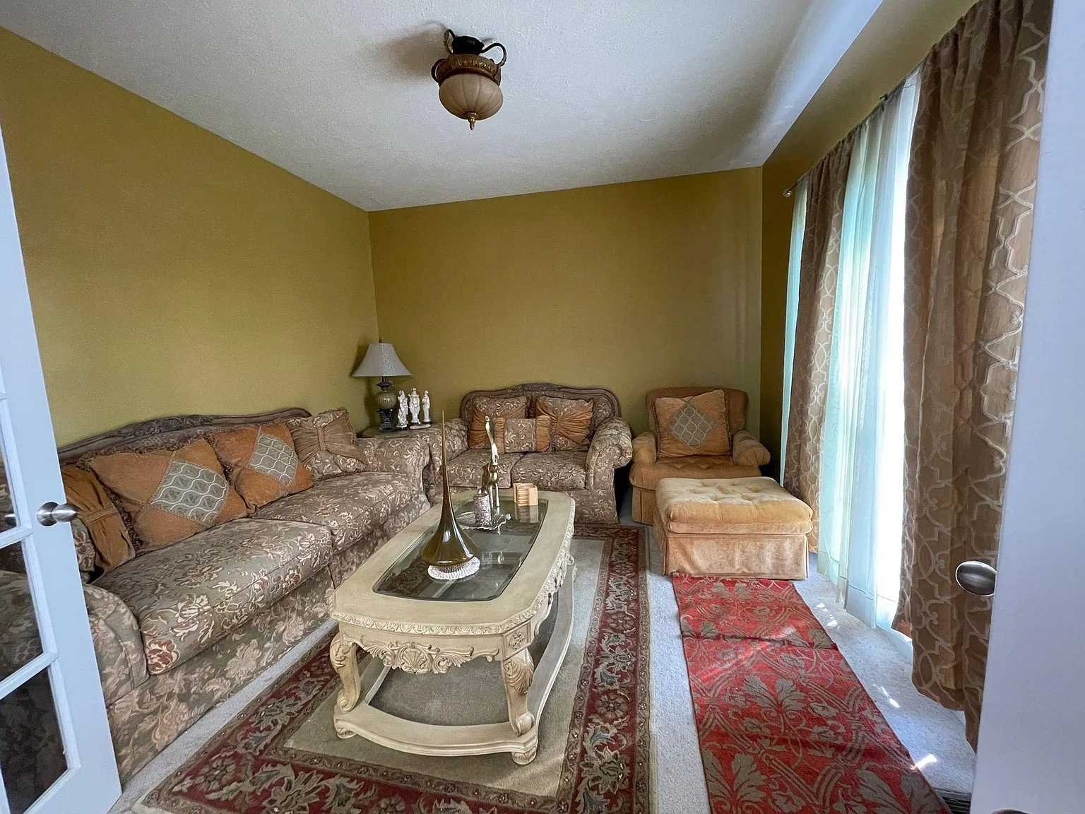1444 W Running Brook Rd — Photo 2