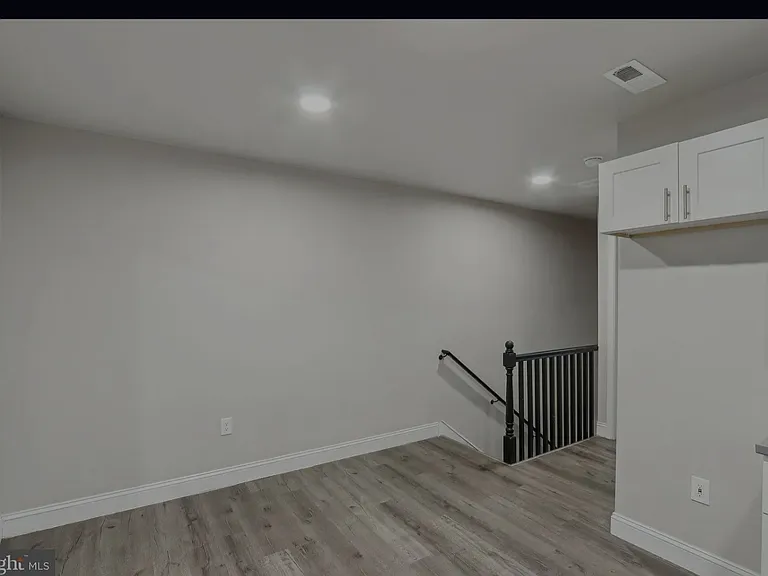5425 Ridgewood St #2 — Photo 3