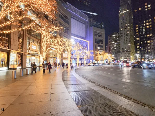 200 West 58th Street image 7 of 14