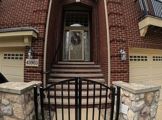 45903 Dutton Dr, Macomb, MI 48044