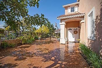 2nd image of 1733 Blue Canyon St