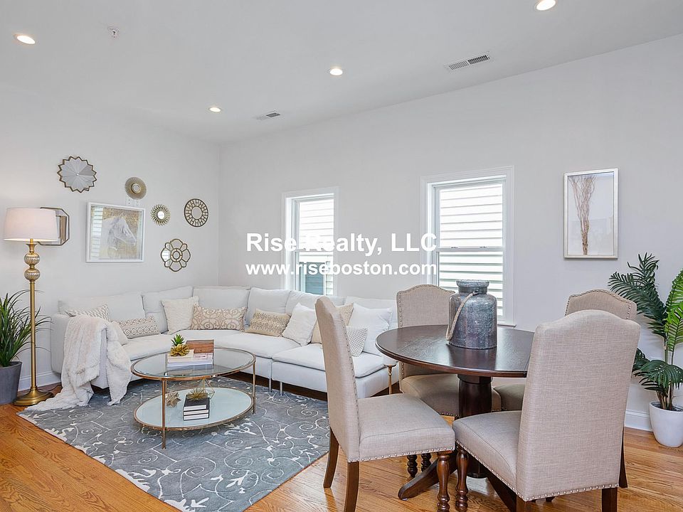 2nd image of 114 Bennington St #1A