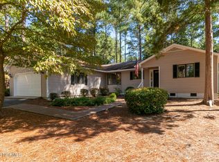 150 Pinyon Cir, Pinehurst, NC 28374