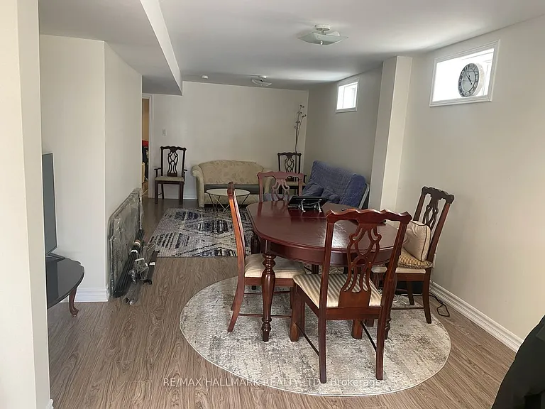 15 Bingham St — Photo 2