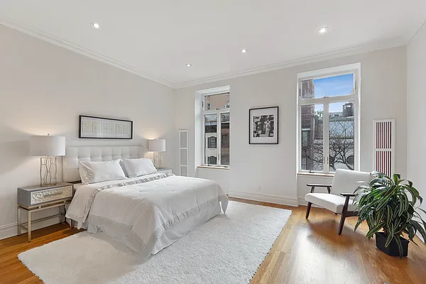 Sold by Compass | media 12