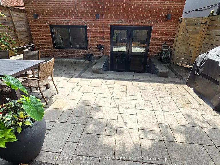 24 Morningside Ave — Photo 31