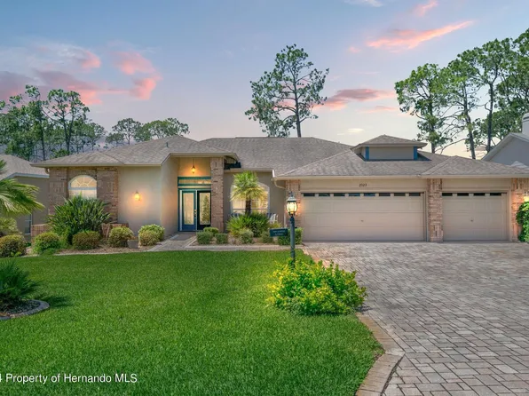 2323 Grandfather Mountain, Spring Hill, FL 34606