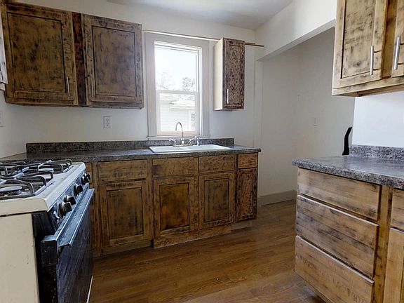 5th image of 416 N Wood St
