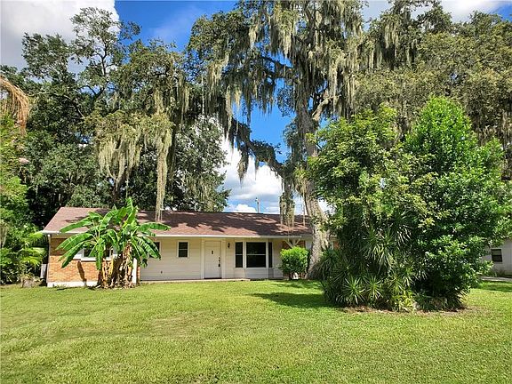 4th image of 4910 Whiteoak Dr E